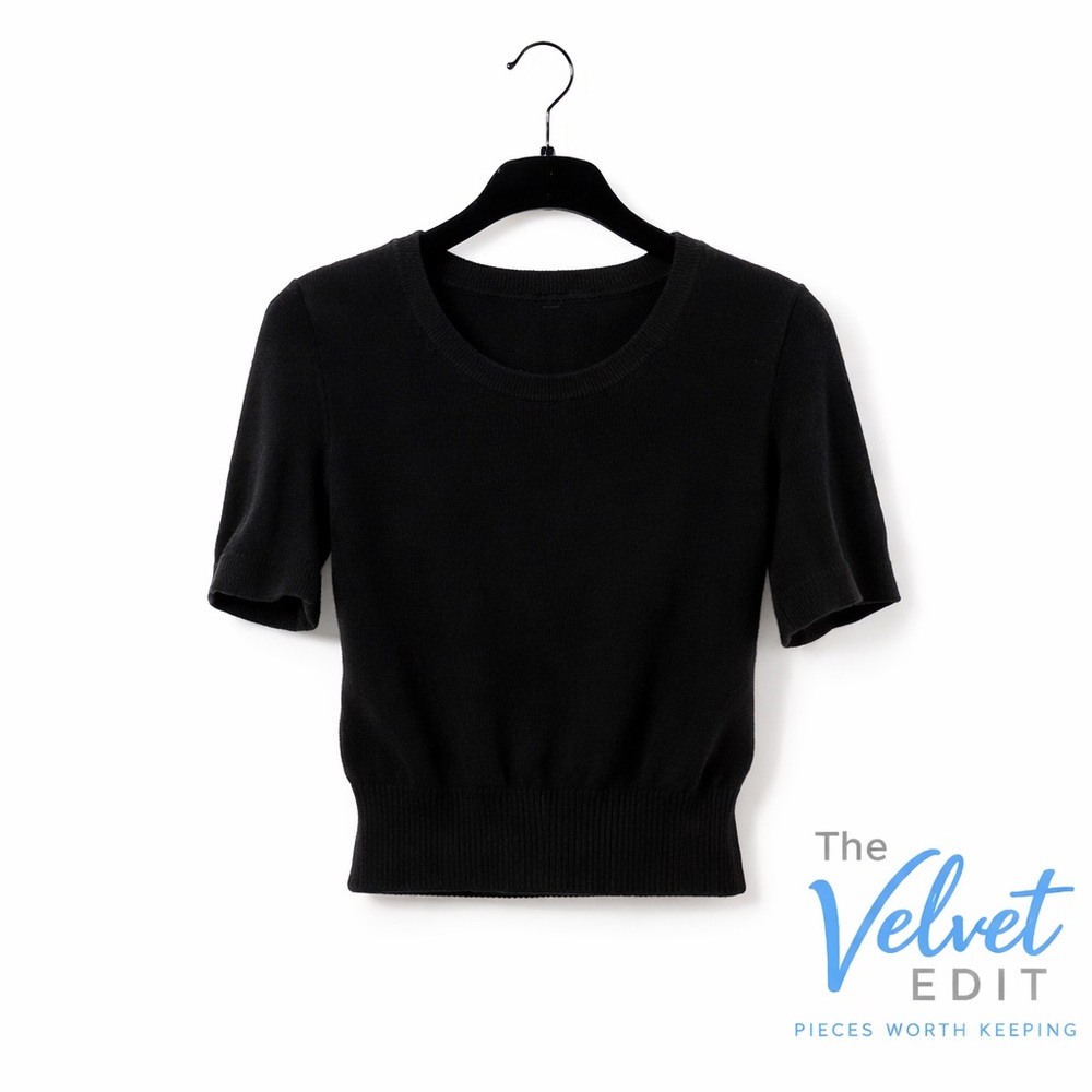 St. John Black Short Sleeve Knit Top | Size M | Classic Luxe Staple